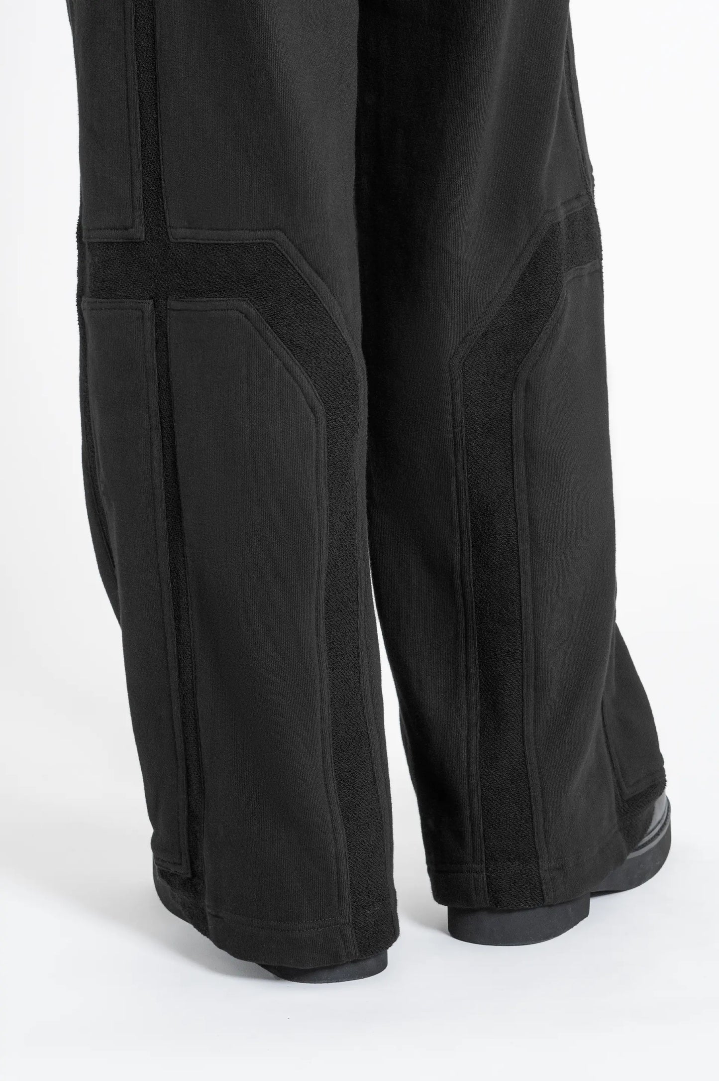 EVA TROUSERS WITH PANEL UNISEX